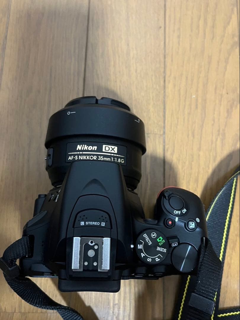 一眼レフ　Nikon D5600 ダブルズームキット