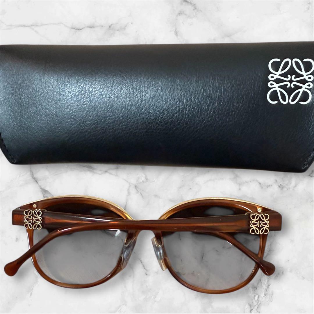 ロエベ ブラウン　サングラス ケース付き