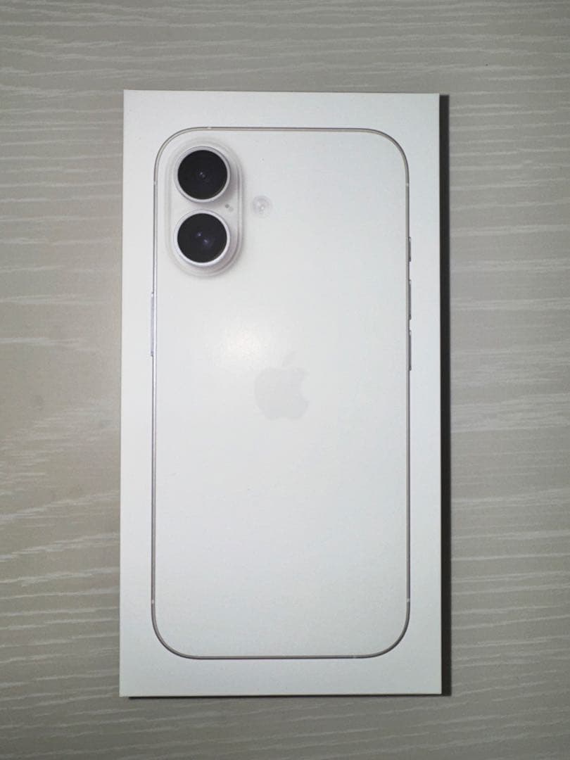 【新品未使用】iPhone16 512GB ホワイト SIMフリー 充電器セット
