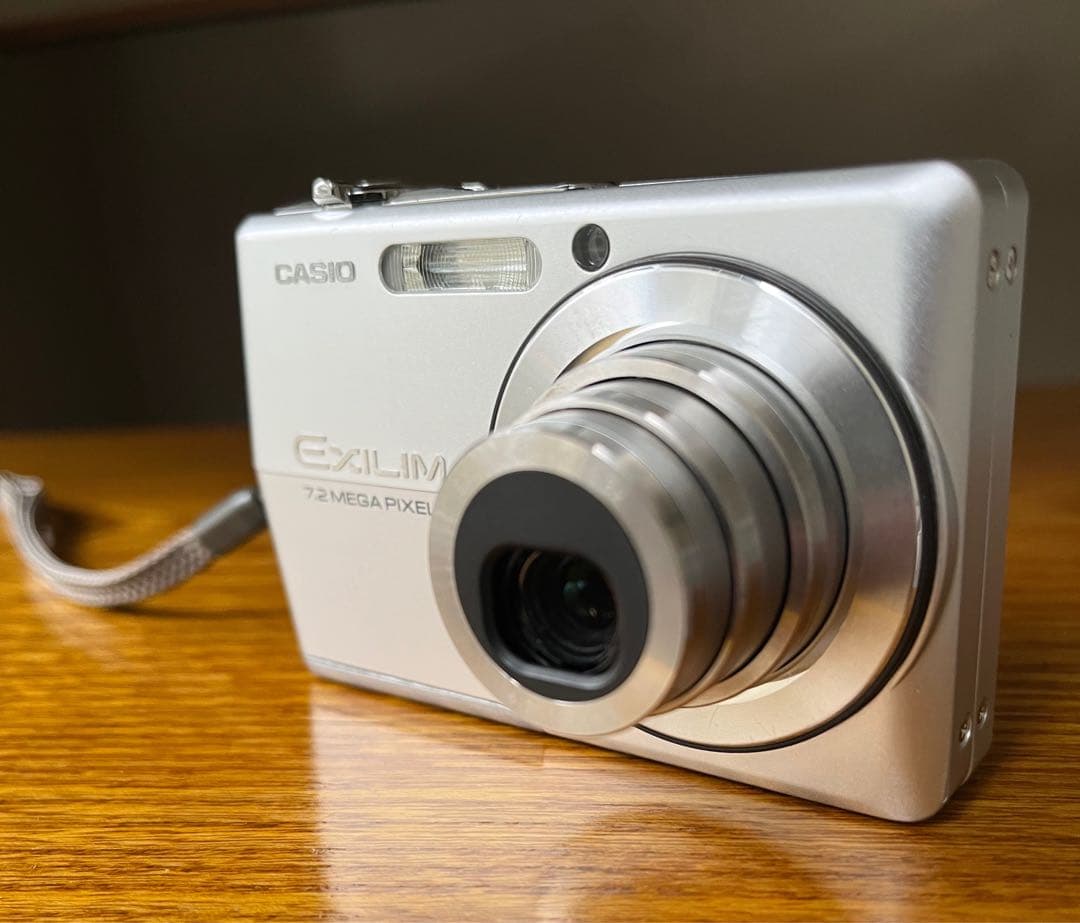 CASIO カシオ 動作確認済みEXILIM EX-Z700 デジカメ 画像追加