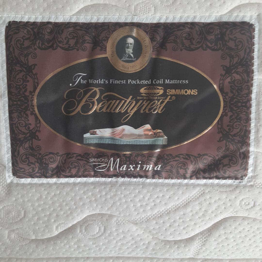 【美品！シモンズ　セミダブルマットレス　ビューティレストMaxima　引取歓迎】