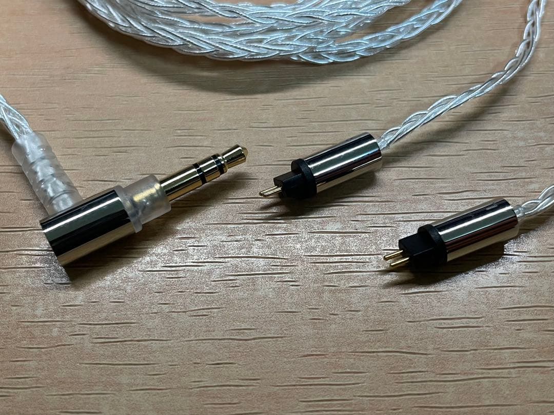 final A5000 イヤホン