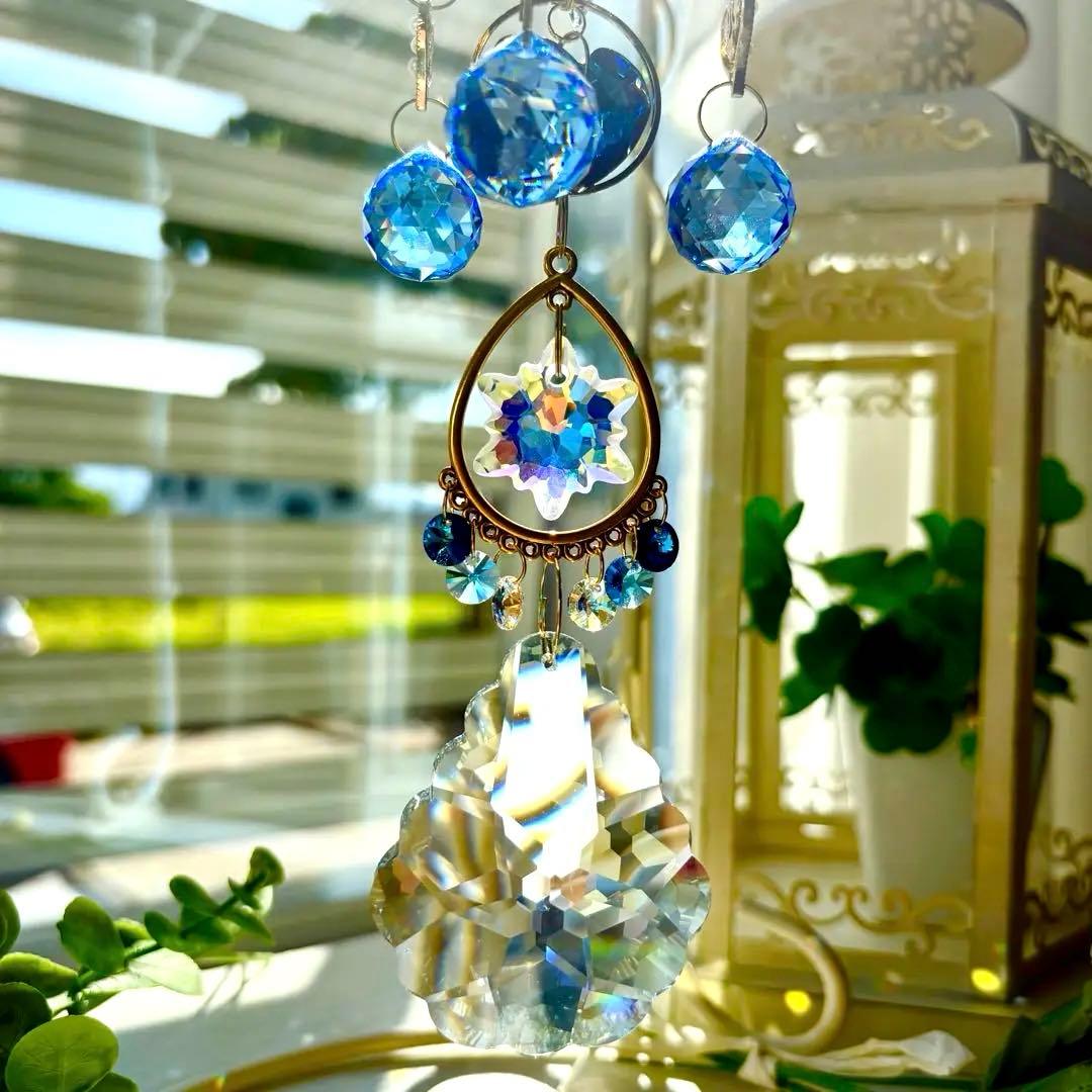 アラベスク✩.*˚ SWAROVSKIシャンデリア風サンキャッチャー