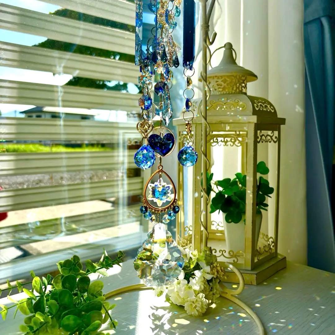 アラベスク✩.*˚ SWAROVSKIシャンデリア風サンキャッチャー