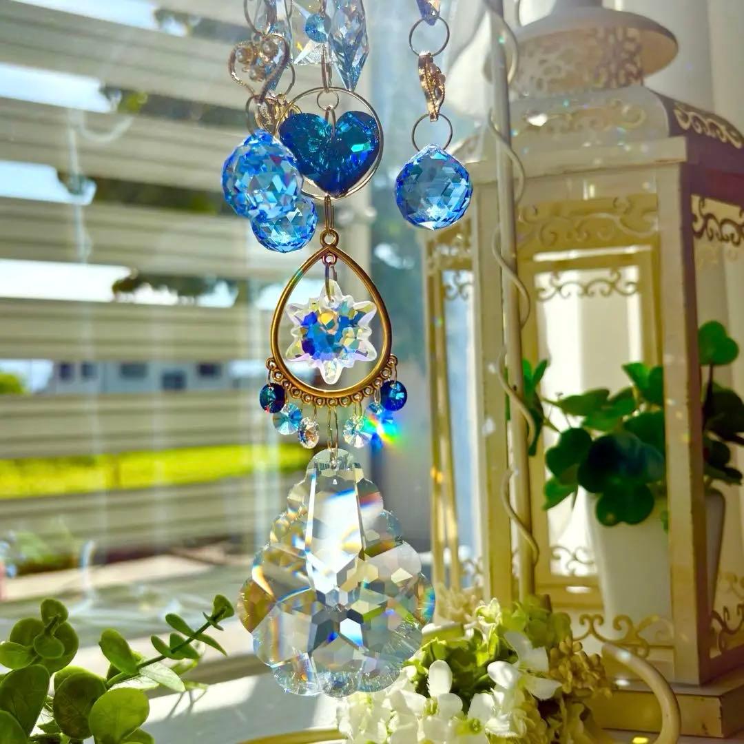 アラベスク✩.*˚ SWAROVSKIシャンデリア風サンキャッチャー