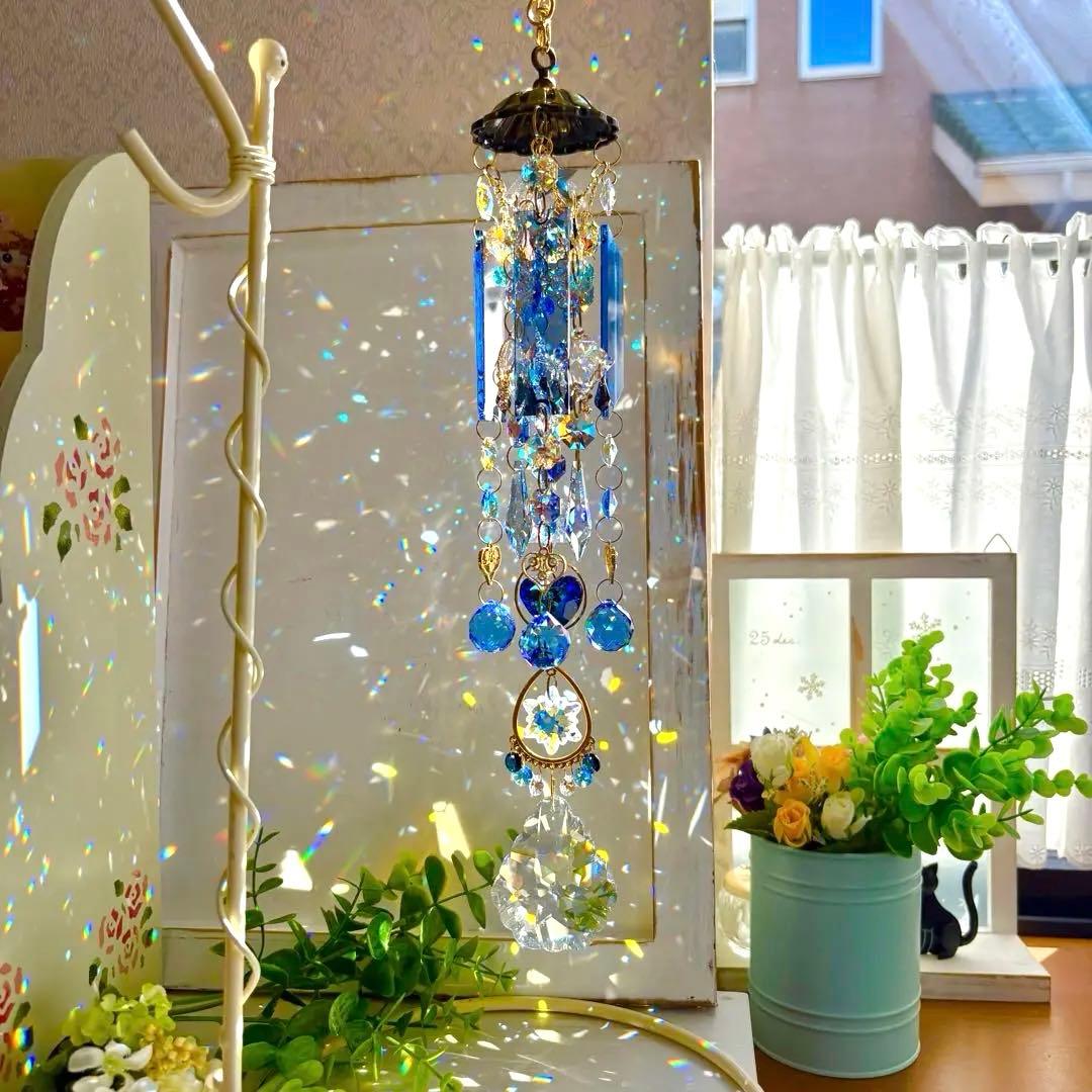 アラベスク✩.*˚ SWAROVSKIシャンデリア風サンキャッチャー