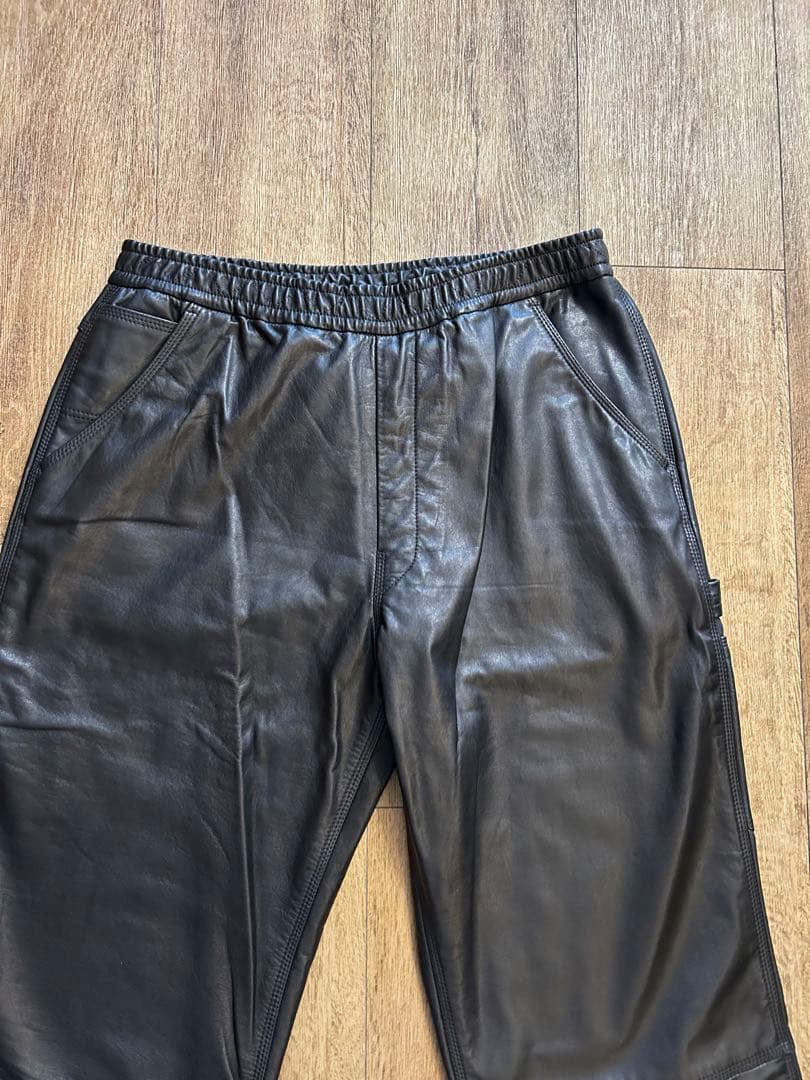 未使用サイズL！Sisii レザーペインターパンツ 牛革 シシレザー 定価10万