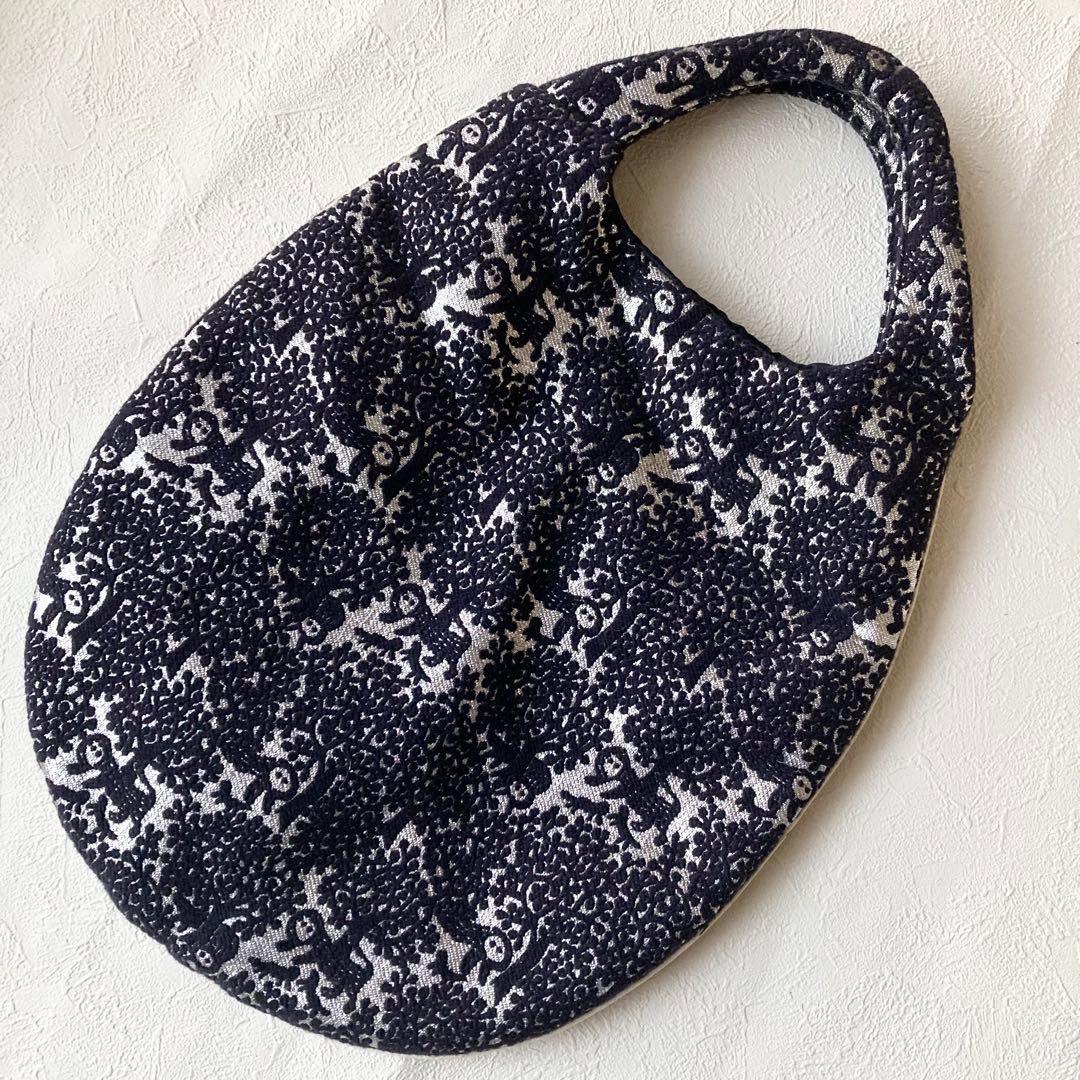 【希少】mina perhonen エッグバッグ　moon bear ムーンベア