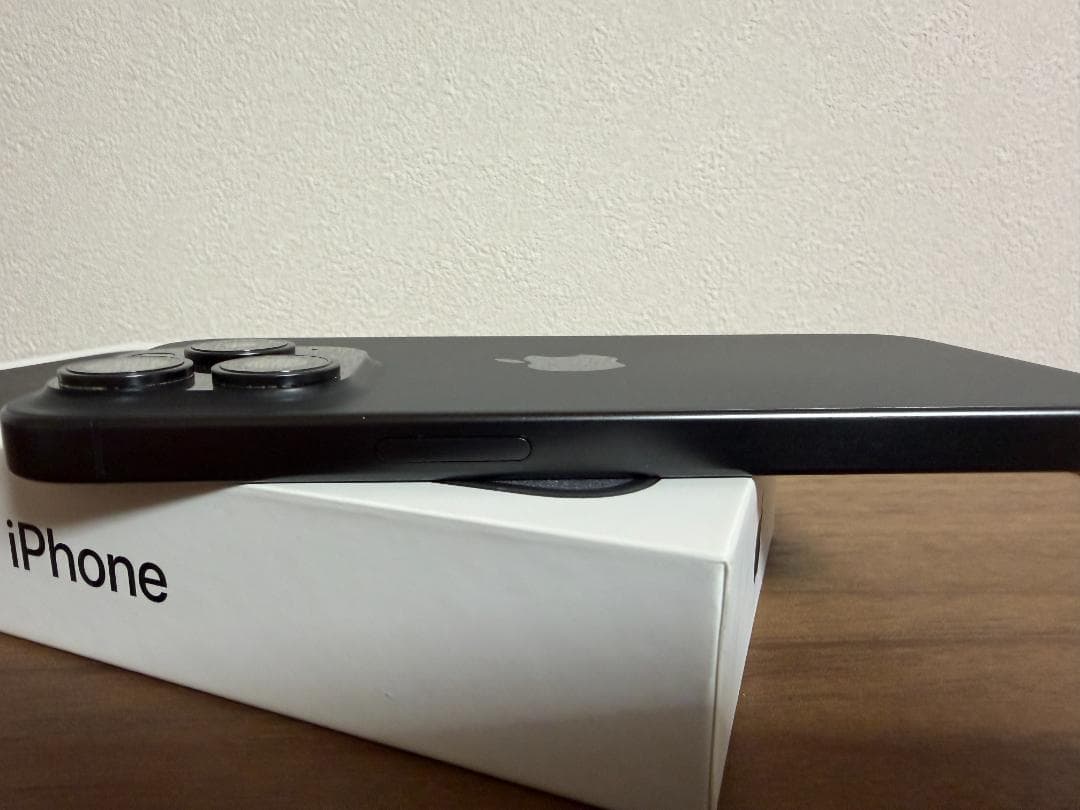 【iPhone 15 Pro 128GB】SIMフリー 美品