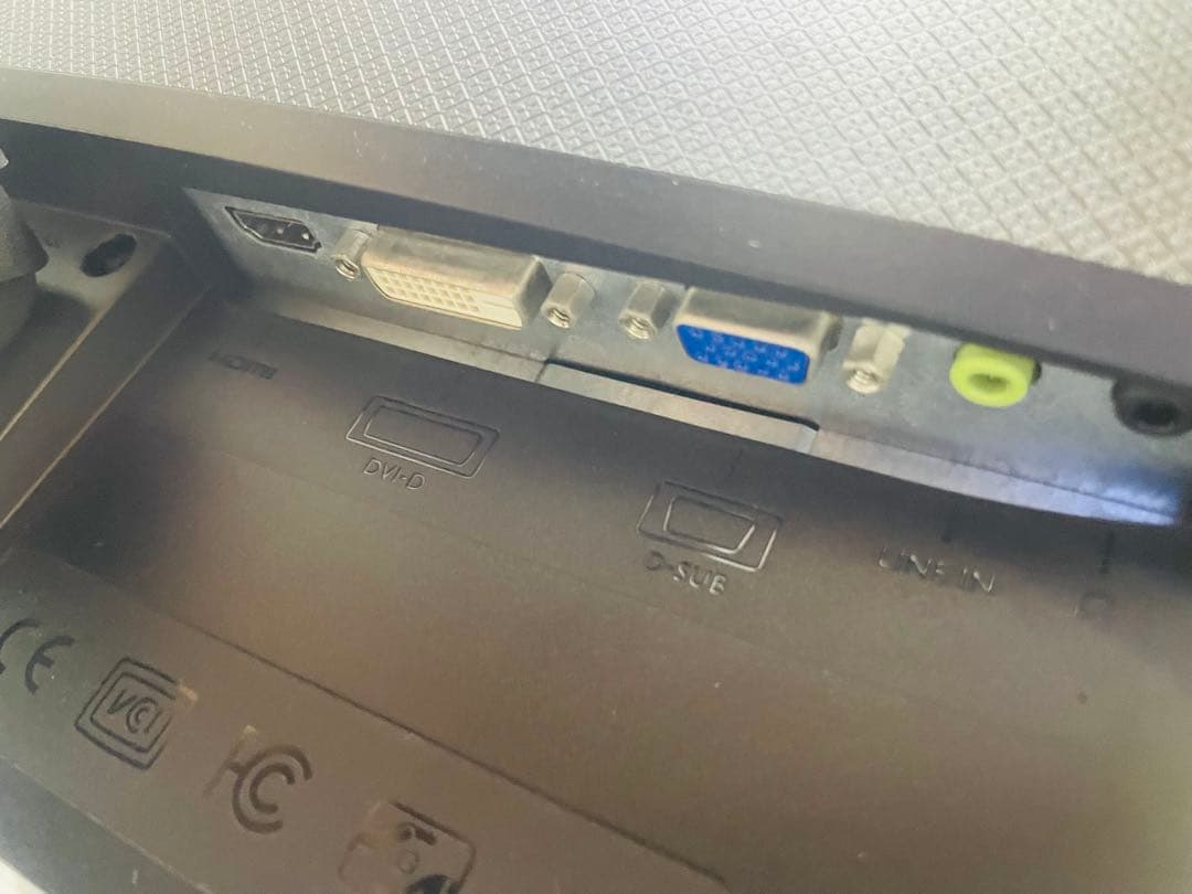 benq大画面24型チワイド液晶モニターFullHD 最大1920ｘ1080