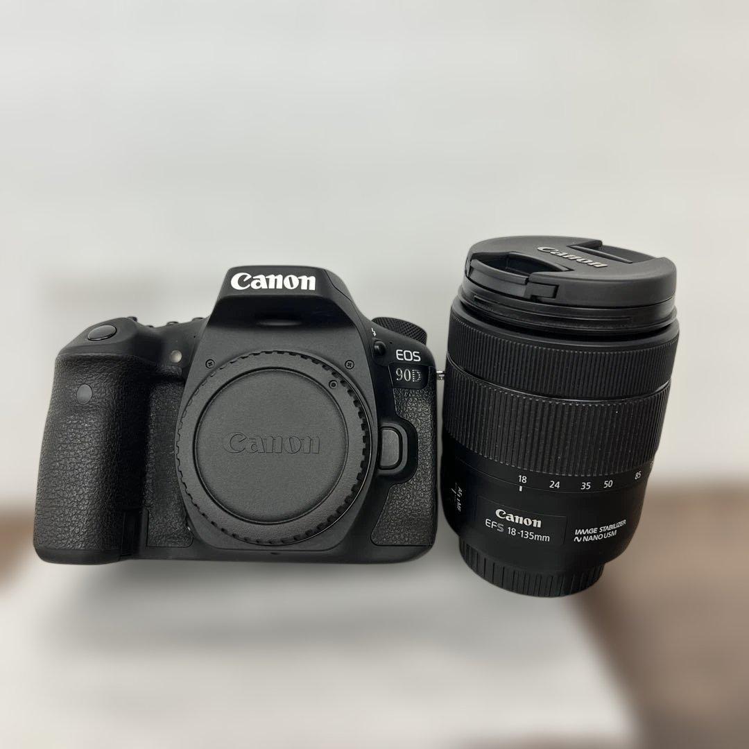 Canonデジタル一眼レフカメラEOS90D EF-S18-135 レンズキット