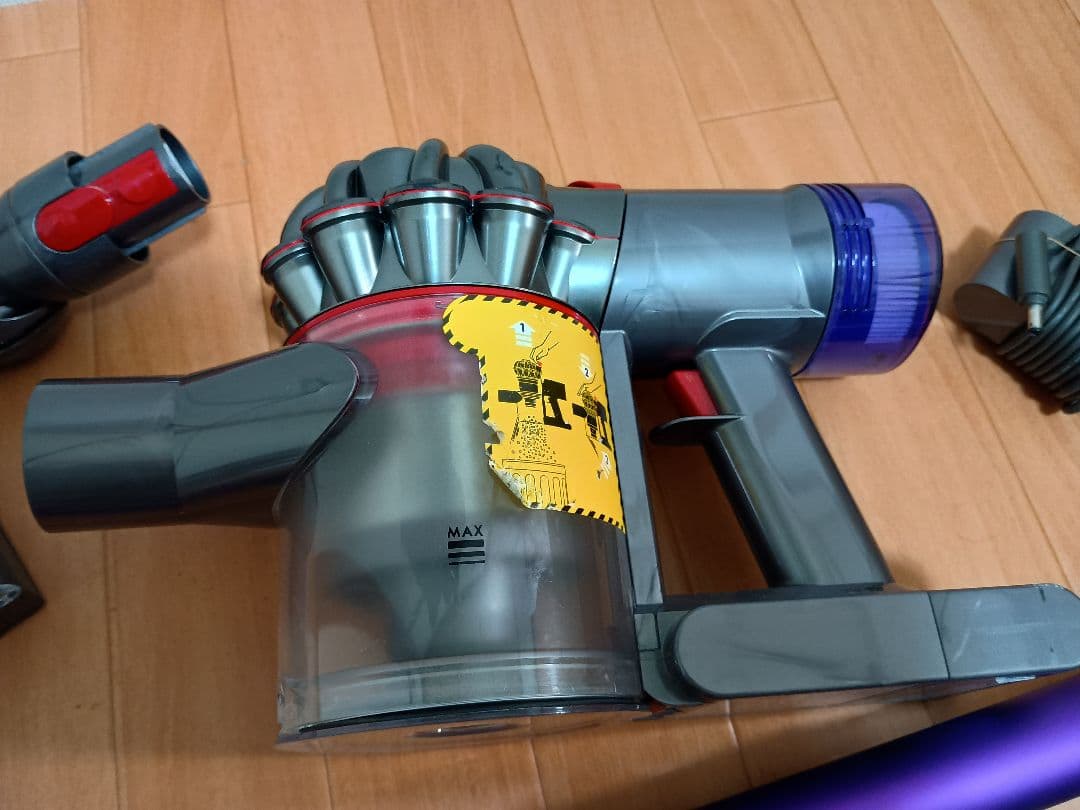 ダイソン V8 コードレスクリーナー SV10K　分解洗浄品　26