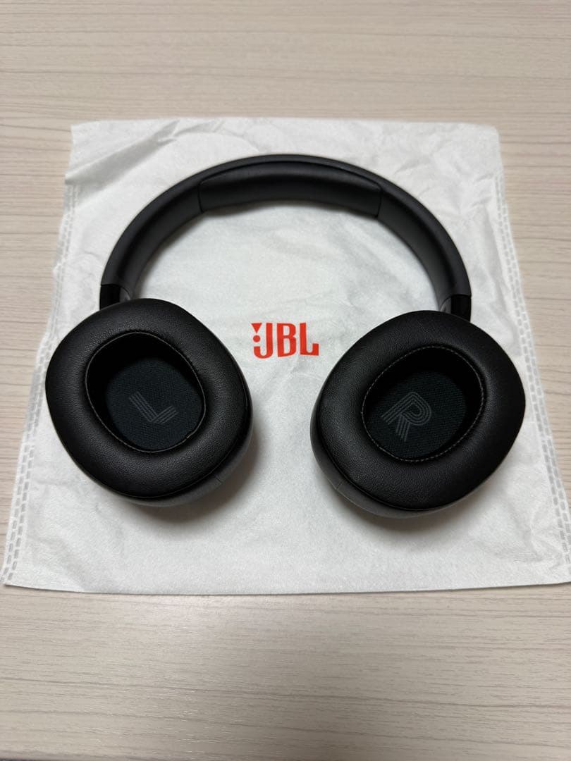 JBL TUNE 770NC ワイヤレス／有線 ノイキャンヘッドホン 箱付属品付