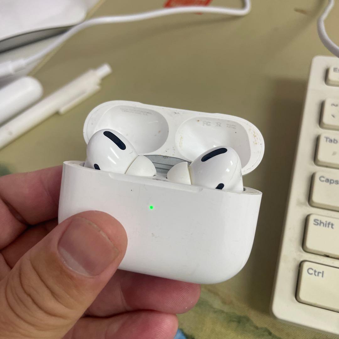 AirPods3pro本体 ホワイト 充電ケース付き