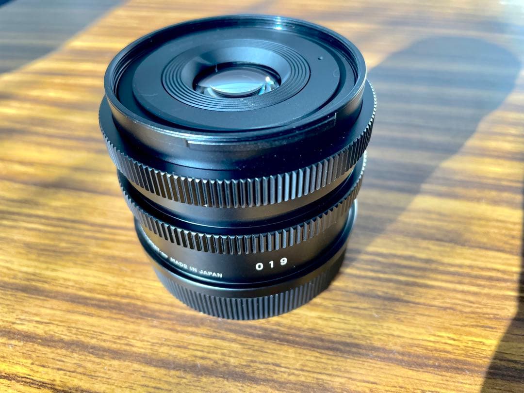 みお【美品】SIGMA 45mm F2.8 DG DN Lマウント
