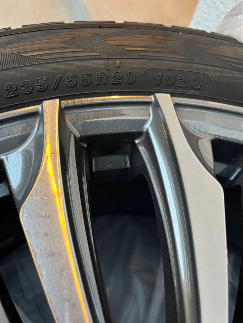 20インチ スタッドレスタイヤ４本セット(ホイール付き)