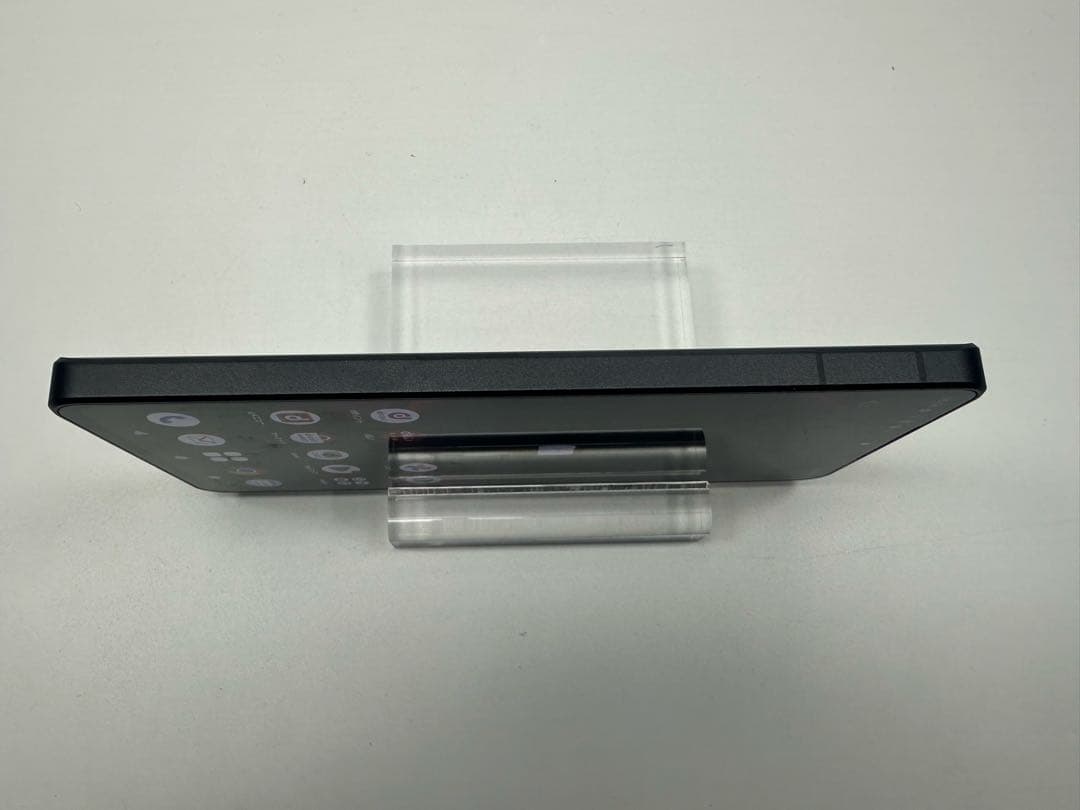 外観美品 Aquos R8 pro docomo 256gb ブラック