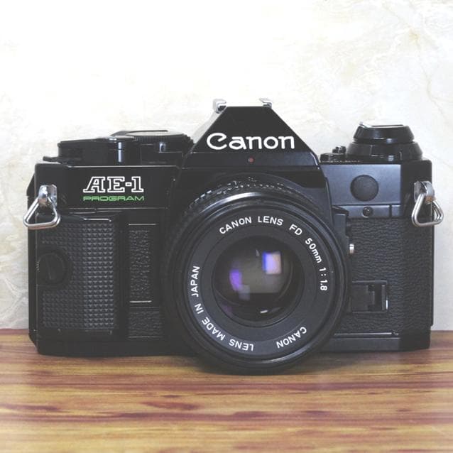 【整備済完動品】CANON AE-1 PROGRAM 黒＋New FD 50ｍｍ