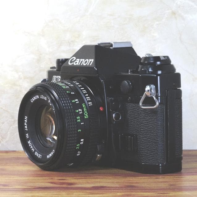 【整備済完動品】CANON AE-1 PROGRAM 黒＋New FD 50ｍｍ