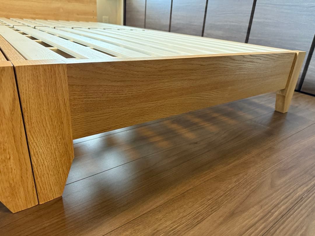 木製シングルベッドフレーム 収納付き　ニトリ