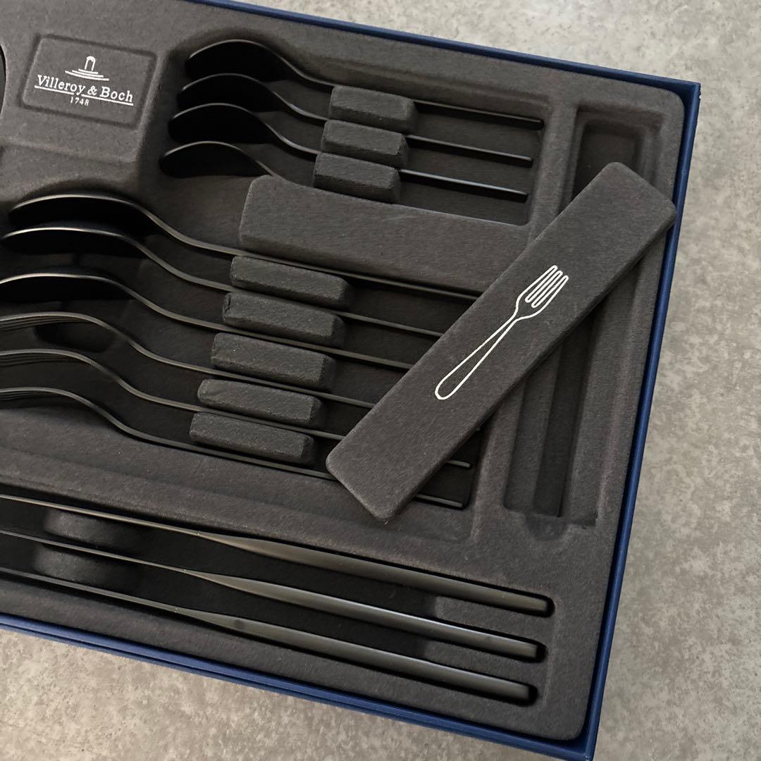 【レア】ビレロイボッホ　カトラリーセット 16ピース 新品