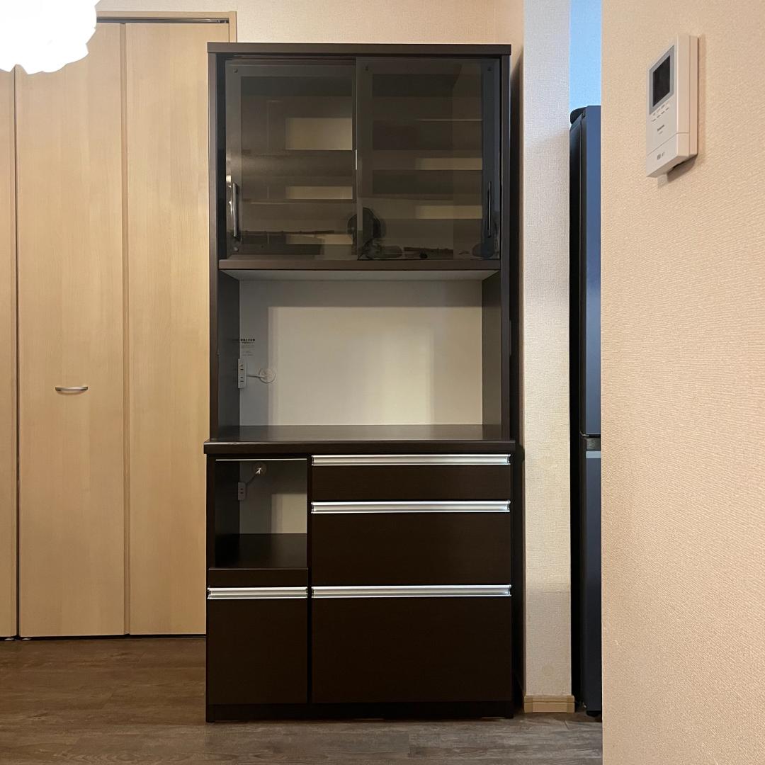 MUMU 【松田家具】横幅90cm 食器棚 ダークブラウン ガラス扉付き