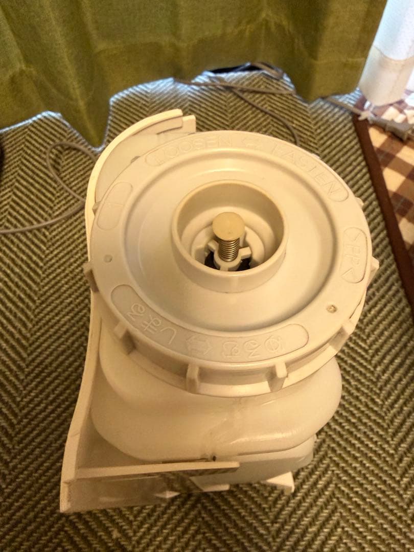 Sharp 加湿空気清浄機 2022年製 KC-J50-W