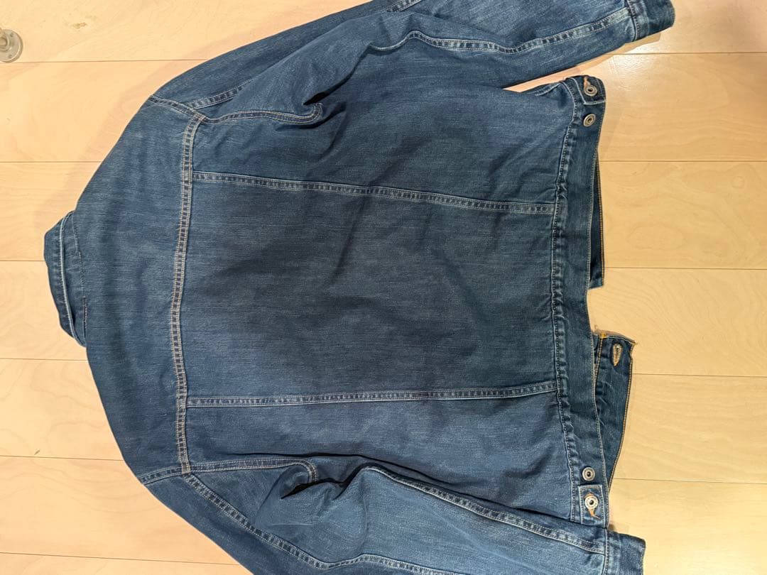 カーハートデニムジャケット