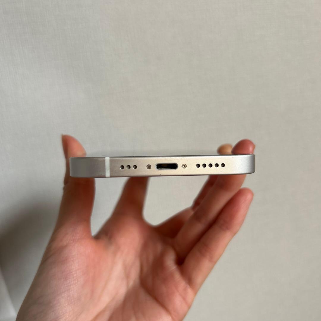 【美品】Apple iphone12 128GB ホワイト 付属品/箱あり