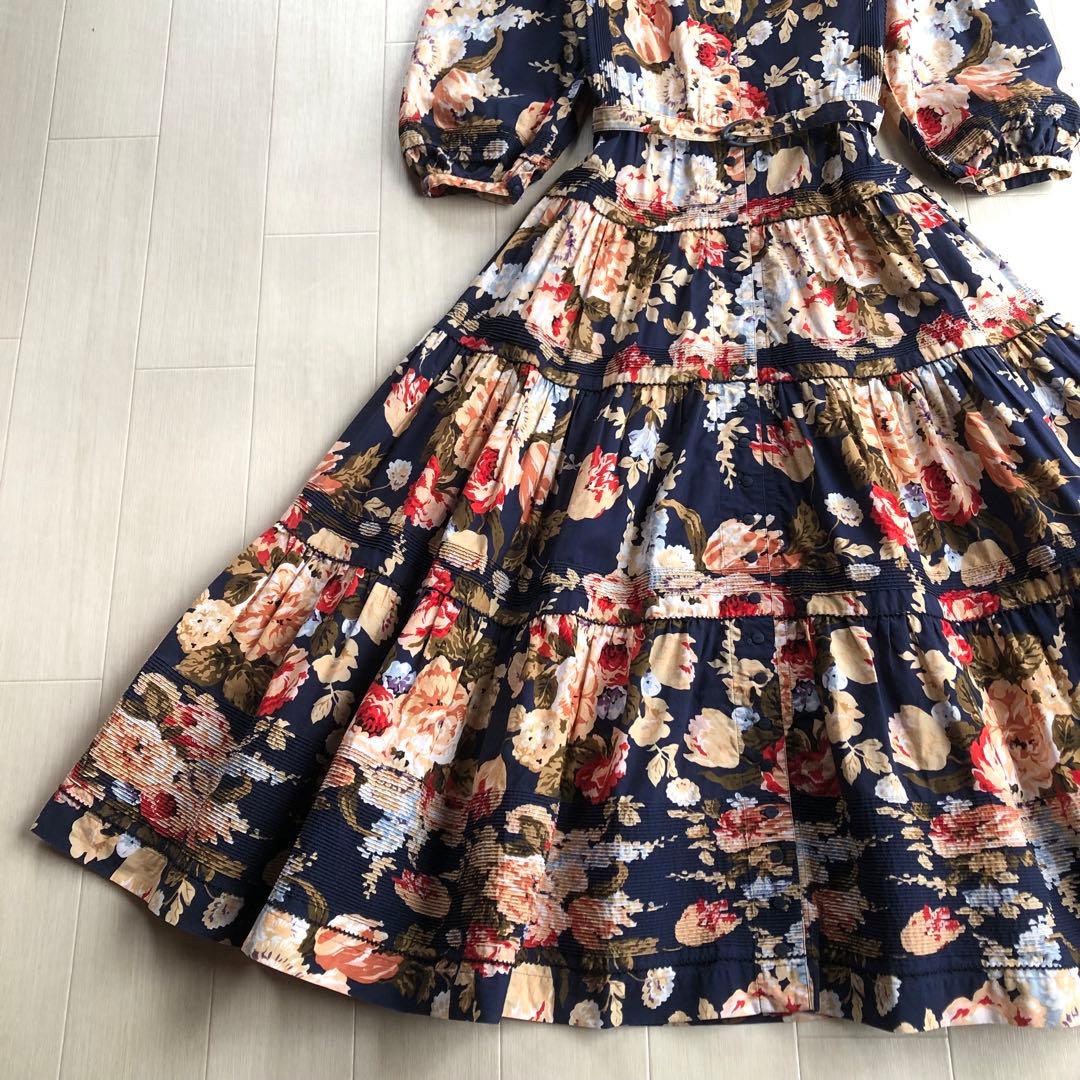 インゲボルグ 花柄 ピンタック 紺色 7分袖 ワンピース