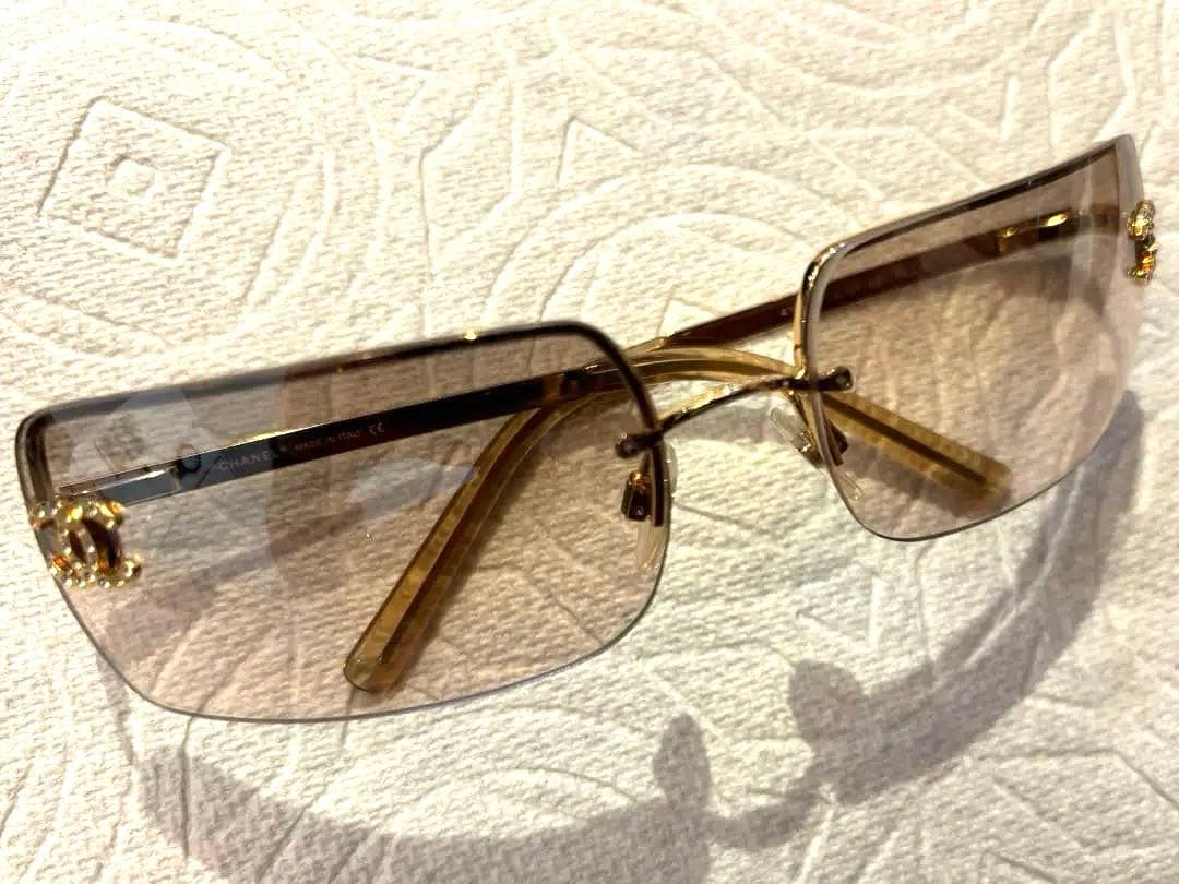 CHANEL シャネル ラインストーン グラデーション サングラス 4104