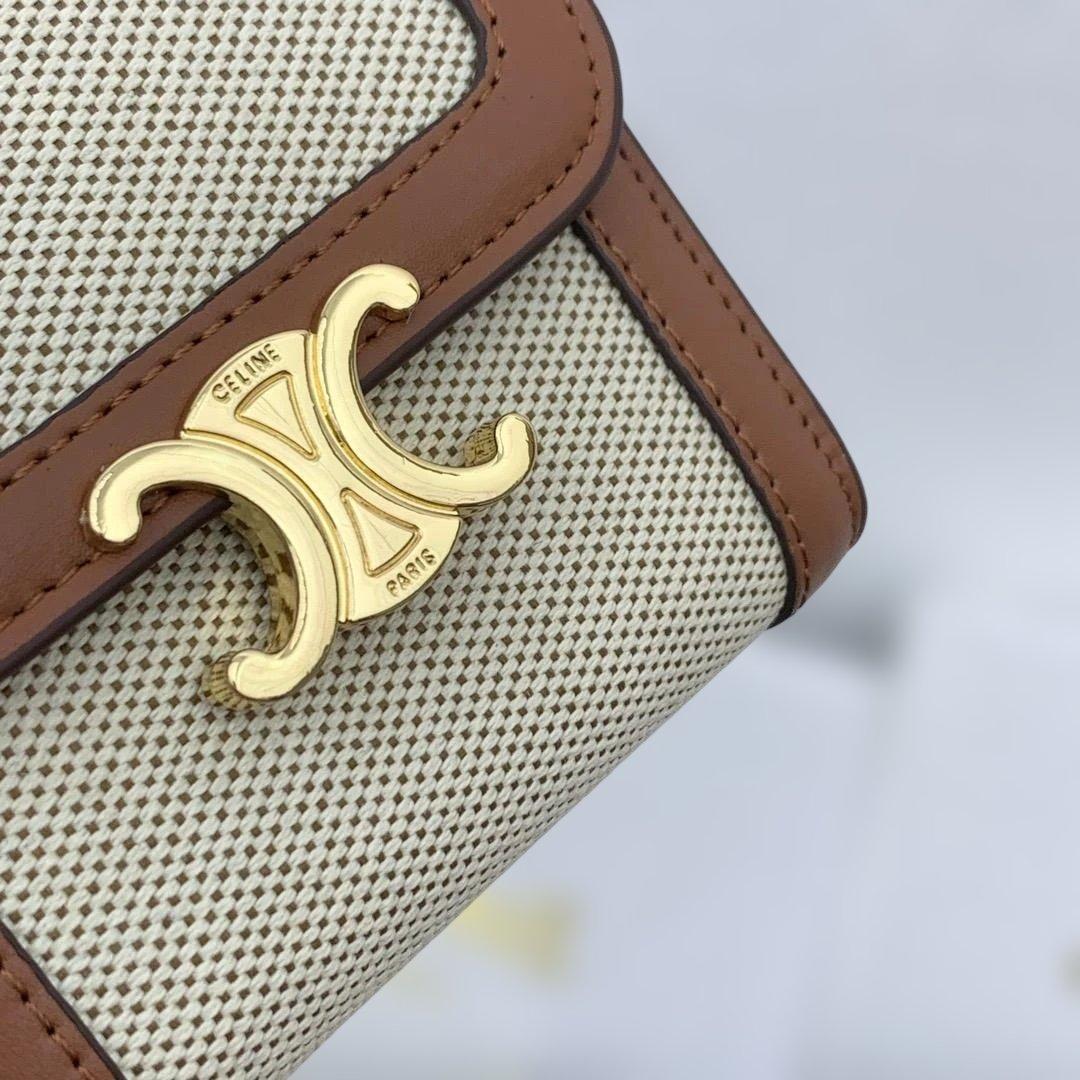 セリーヌ 三つ折り財布 ベージュ/ブラウン