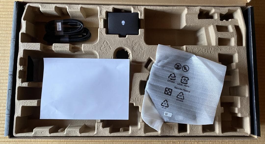 ディスプレイ・モニター本体 Alienware - AW2725QF