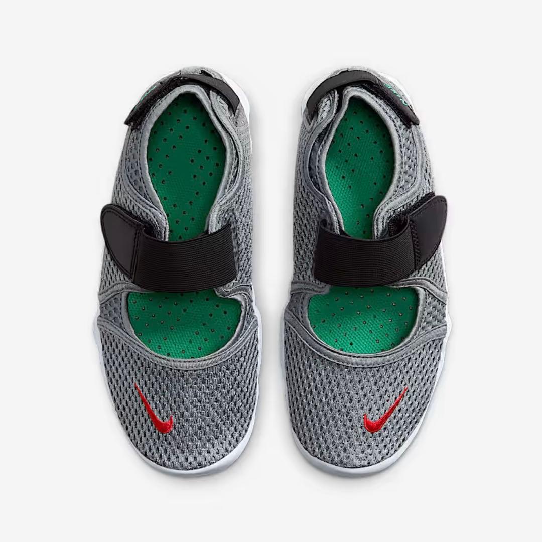 新品未使用　Nike リフト2 17cm