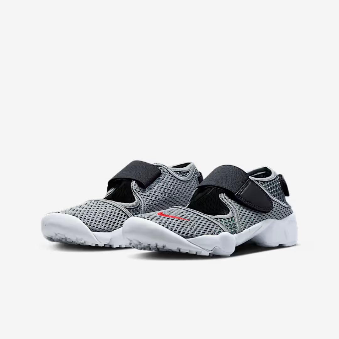 新品未使用　Nike リフト2 17cm