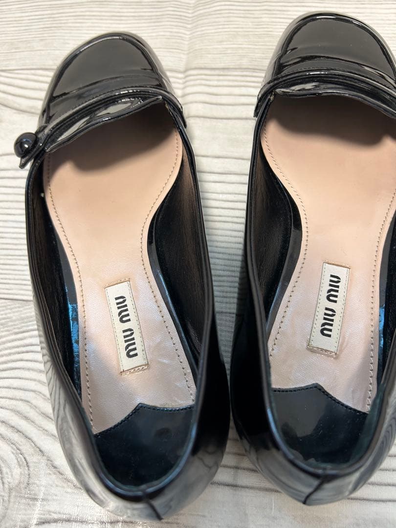 miumiu フラットパンプス　37ハーフ