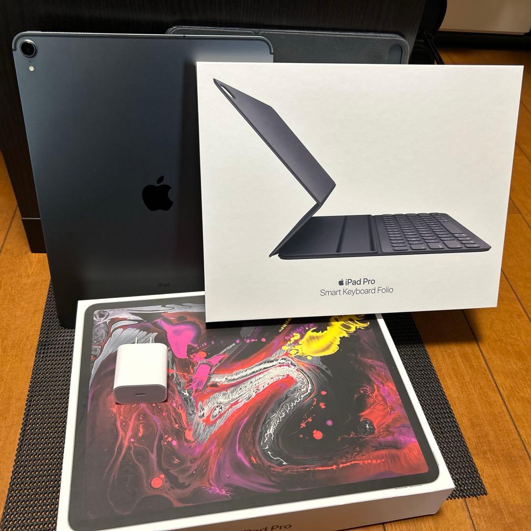 キーボード付 iPad Pro（iOS26） 12.9インチ 3世代 256GB