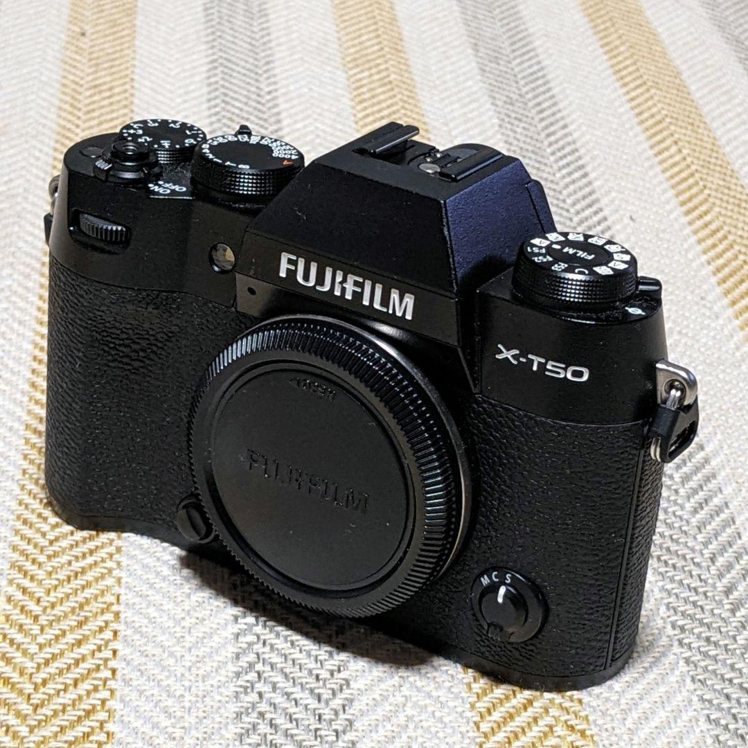 ★美品★FUJIFILM X-T50 ボディ ブラック ショット数 2279回