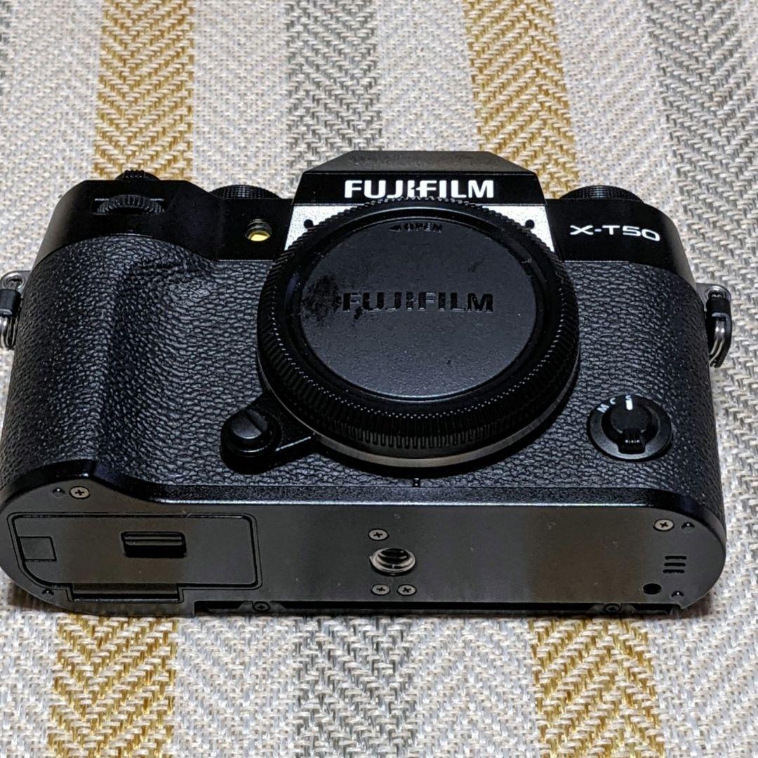 ★美品★FUJIFILM X-T50 ボディ ブラック ショット数 2279回
