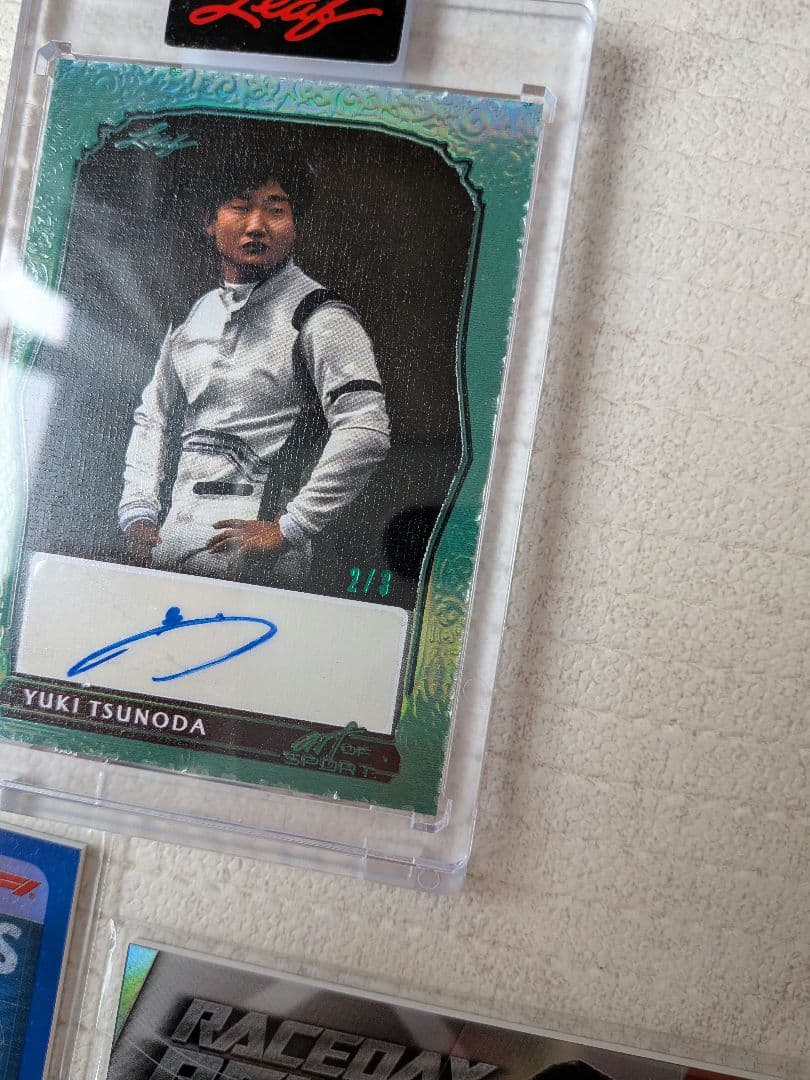 角田裕毅 直筆サインカード　F1 auto　レリック　セット　topps