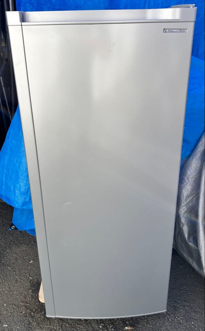 ヤマダ電機YRT-C14H1 シルバー冷凍庫138L 2020年製