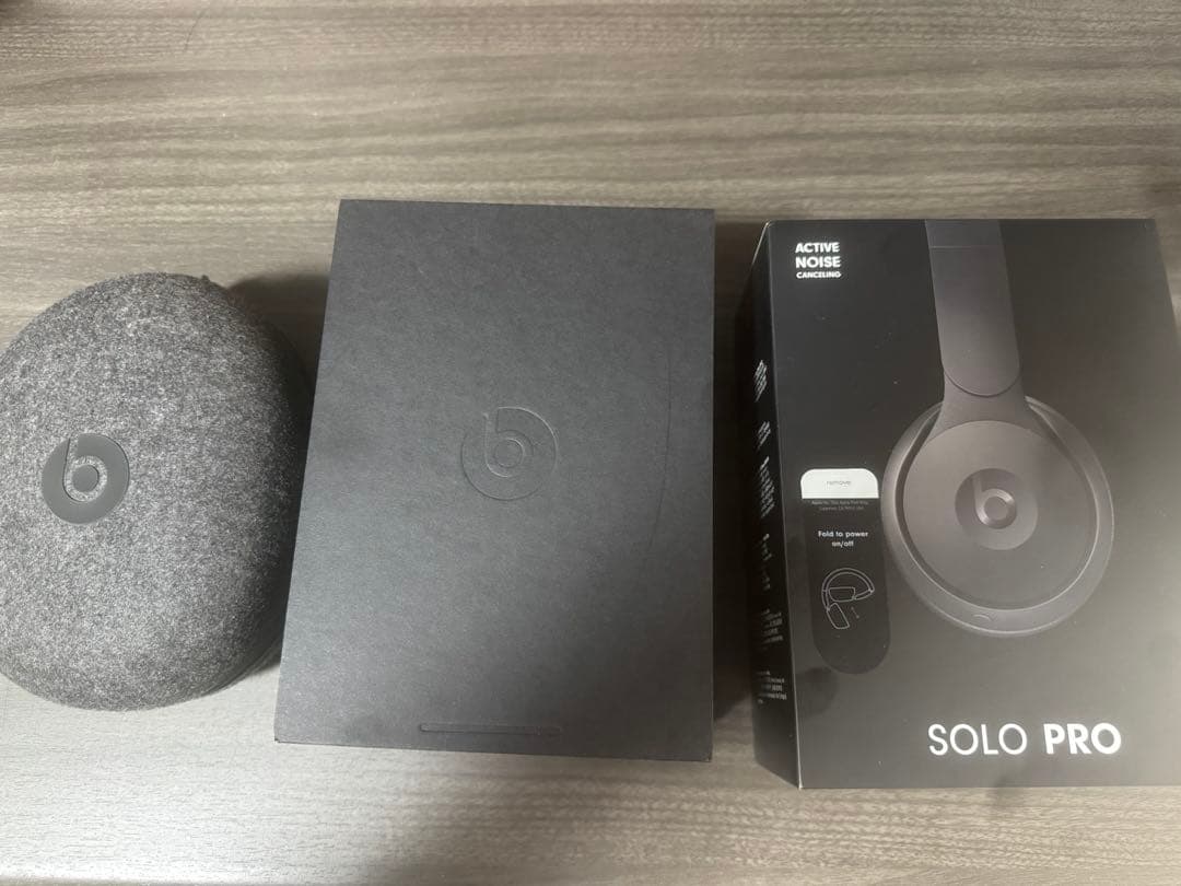 ヘッドホン Beats SOLO PRO