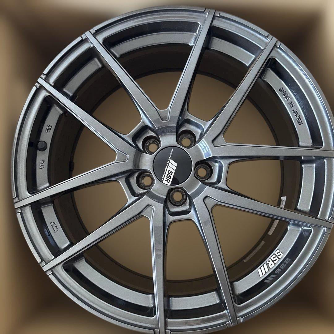 18インチ　美品SSR ライナータイプ10モノブロック　18×8.5J 送料込み