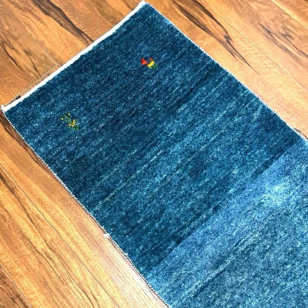 林檎　ギャべ　ギャッベ　縦長　ラグ　マット　カーペット　グラデーション