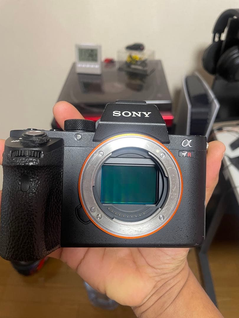 SONY α7R2ミラーレス一眼カメラ　ボディ