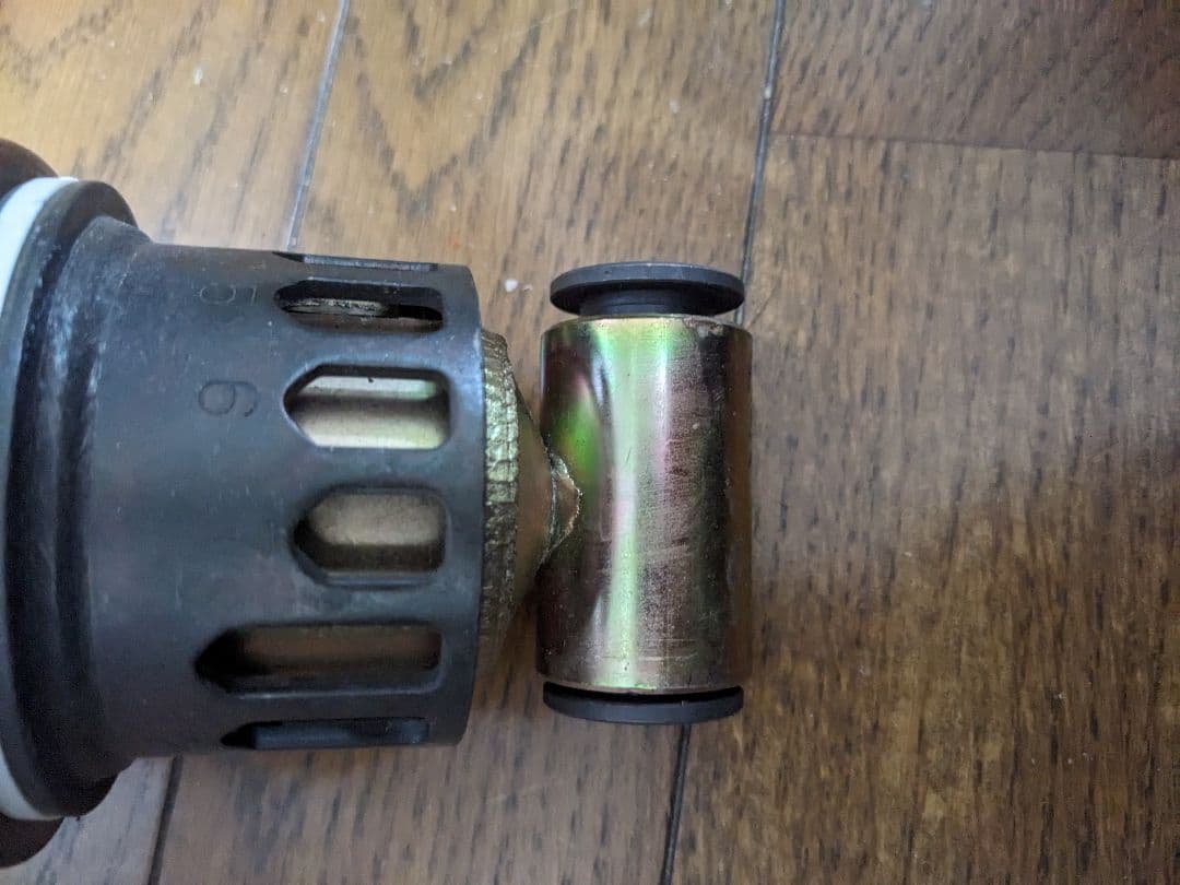 マ*ダ様 ドラッグスター400 リアサスペンション ヤマハ 純正品　未使用　19