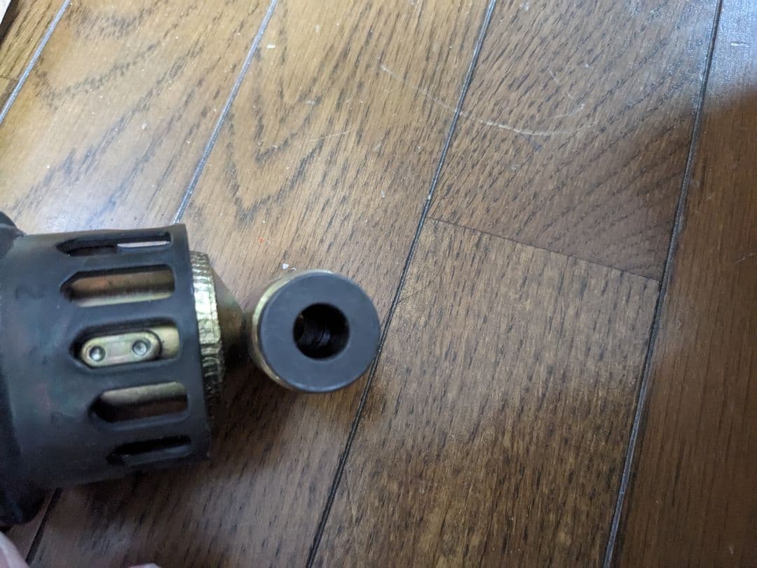 マ*ダ様 ドラッグスター400 リアサスペンション ヤマハ 純正品　未使用　19