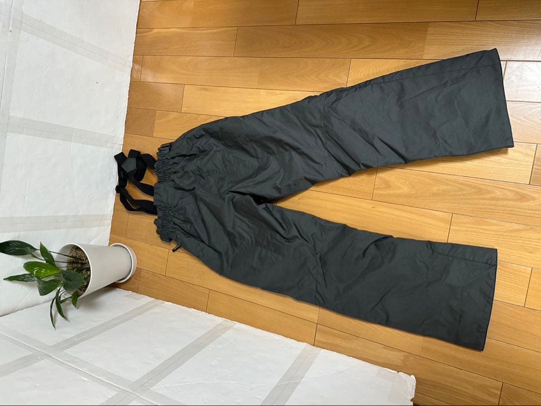 ゴールドウィン　スキーウェア　セットアップ　上下　ウェアL パンツXL