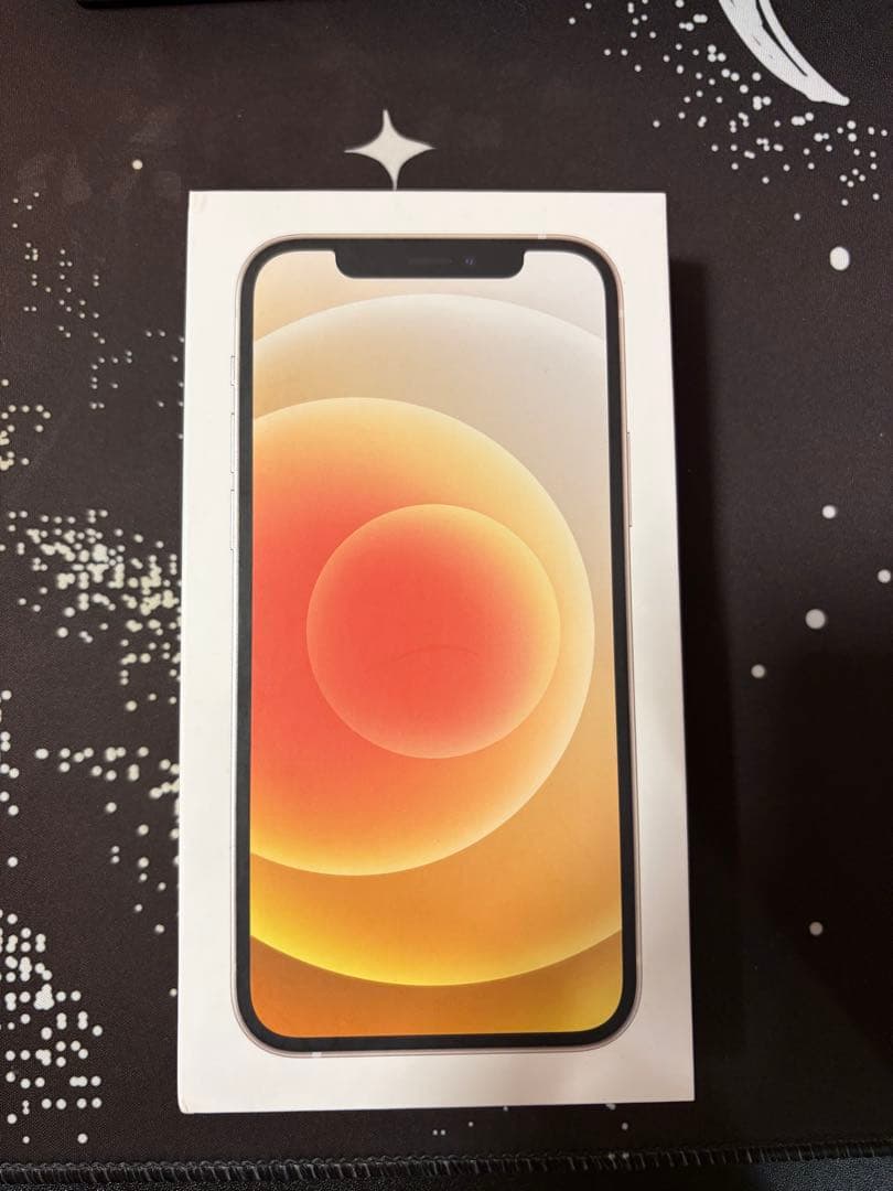 【美品】iPhone12 128GB　ホワイト　Applecare+交換品