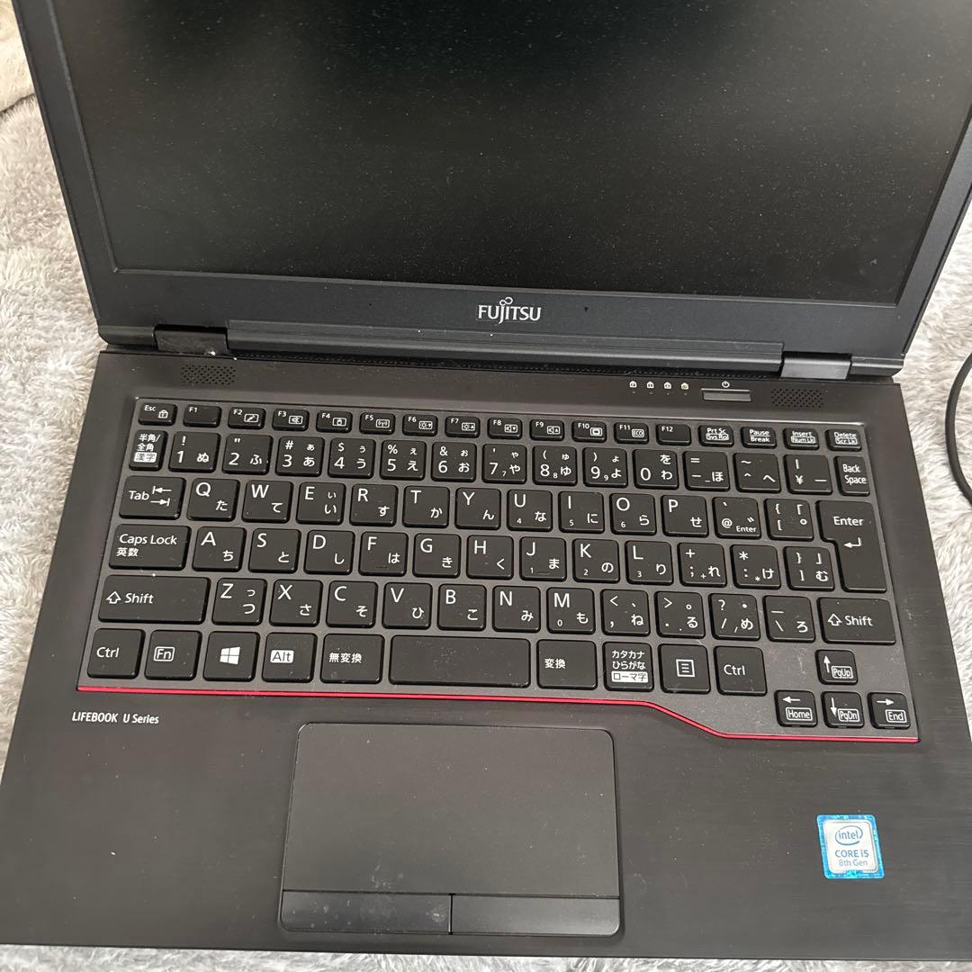 Fujitsu FMVU22001 ノートPC